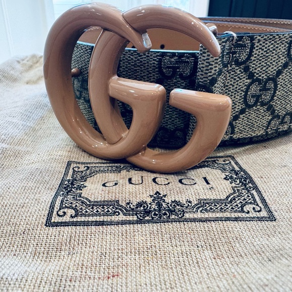 Gucci Monochrome GG Logo Wide Marmont Tan Enamel Canvas Belt 100/39.